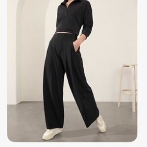 Brooklyn Heights Pleated Wide Leg Pants